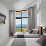 Вилла Luxury & Unique Bevel House With Sea View Оребич