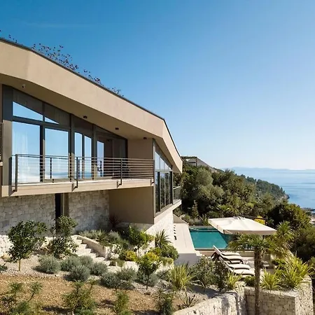 Vila Luxury & Unique Bevel House With Sea View *