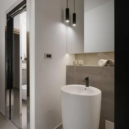 Luxury & Unique Bevel House With Sea View Vila