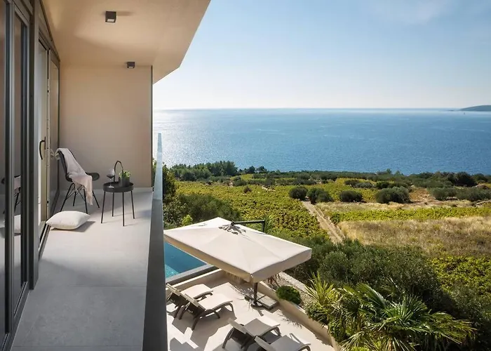Villa Luxury & Unique Bevel House With Sea View