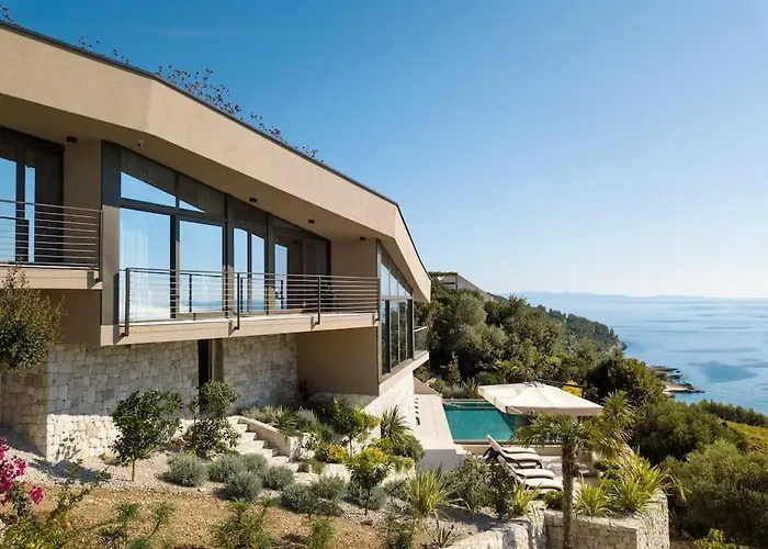 Villa Luxury & Unique Bevel House With Sea View *