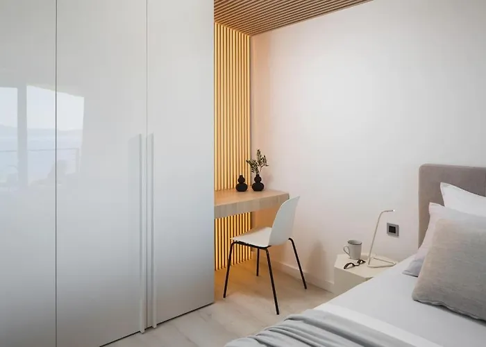 Luxury & Unique Bevel House With Sea View *