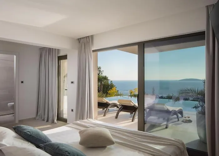 Villa Luxury & Unique Bevel House With Sea View Orebić
